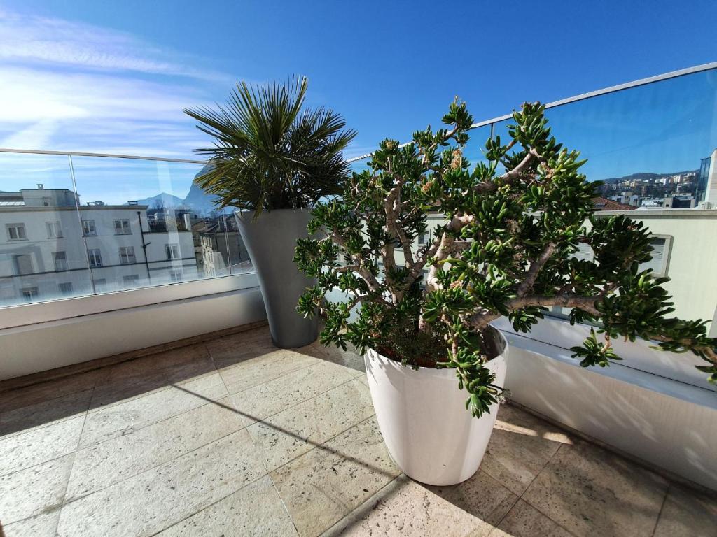 Un balcón o terraza en Il Parco 2 by Quokka 360 - cosy flat with terrace