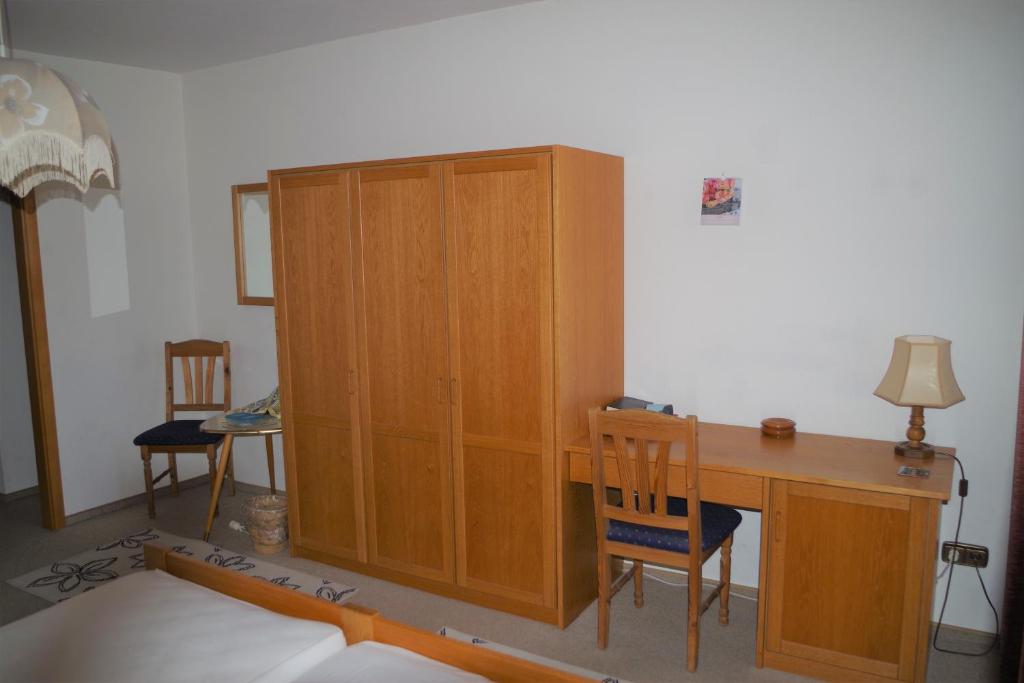 Haus Barnabas im Engel, Gasthaus Engel - Tweepersoonskamer Met Eigen Badkamer