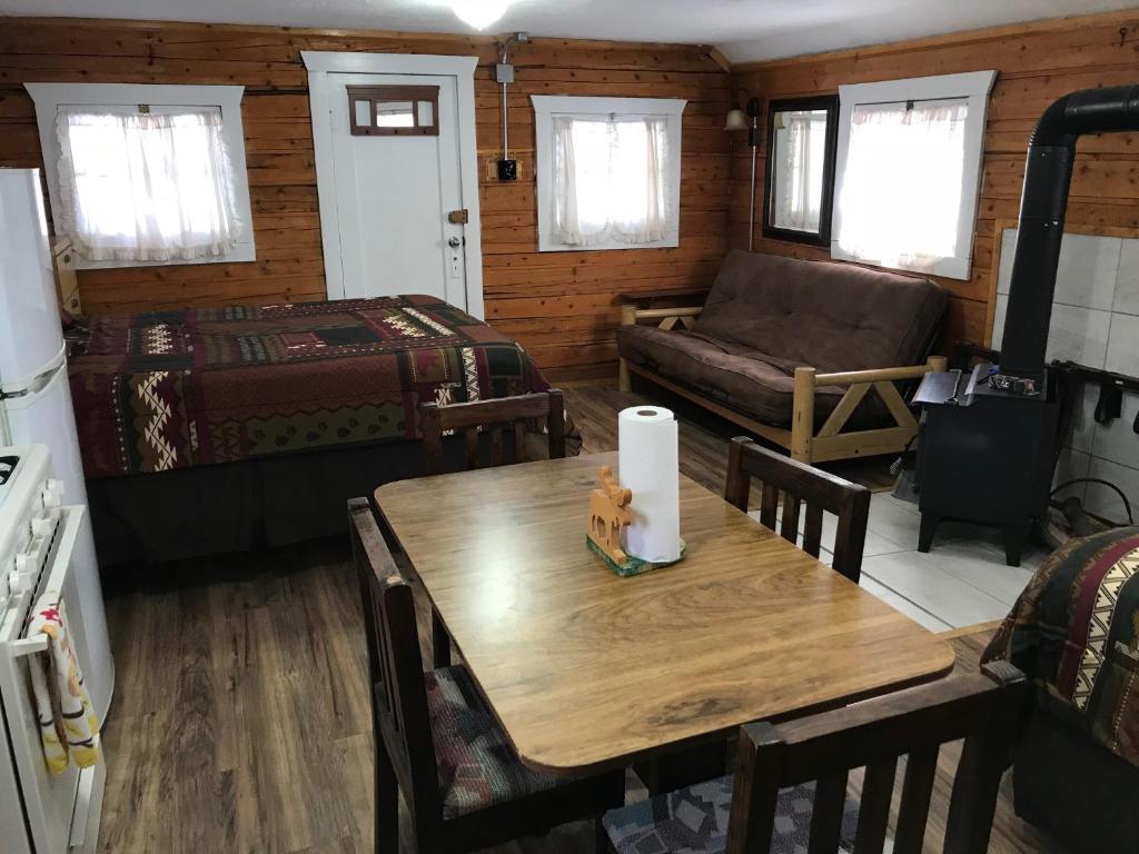 Posezení v ubytování Grandview Cabins & RV Resort