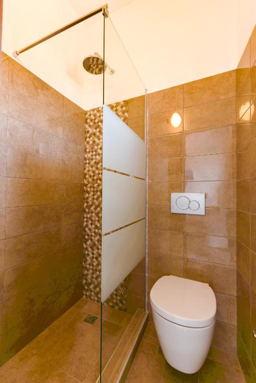Łazienka w obiekcie Onar Rooms & Studios