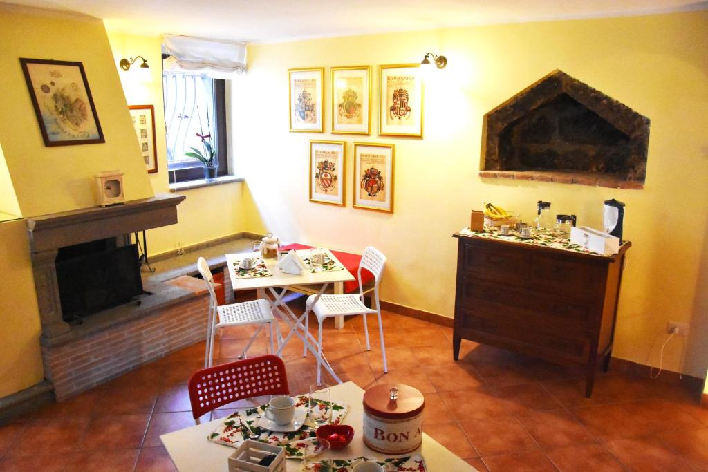 Posedenie v ubytovaní Il Peperino GuestHouse