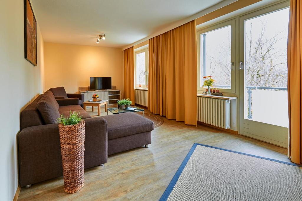 TV a/nebo společenská místnost v ubytování Hotel Bayern Vital