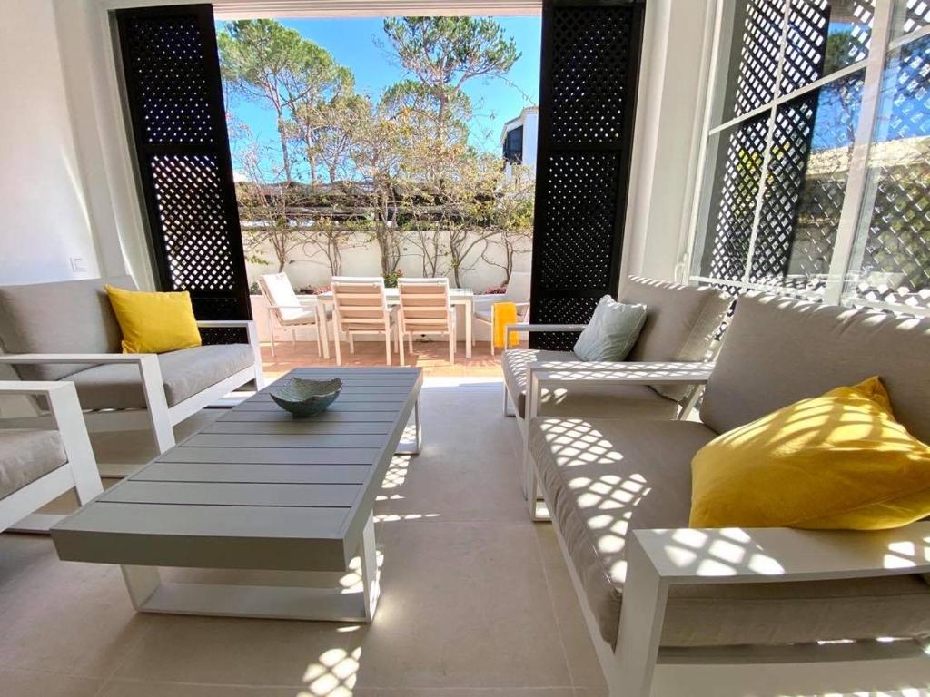 Posedenie v ubytovaní Top Apartment in Los Jardines de las Golondrinas