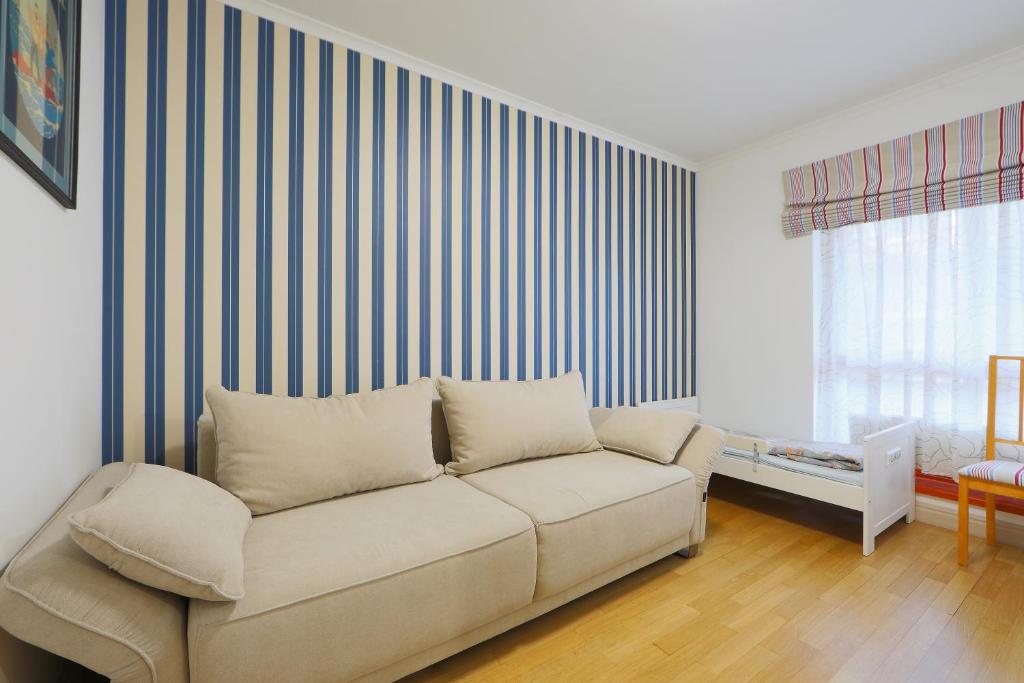 Posezení v ubytování The Bluedeck Wellness Apartment