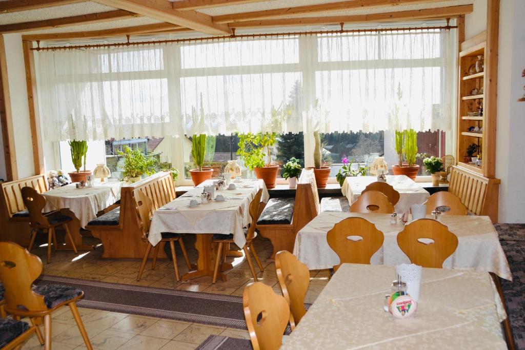 Restaurace v ubytování Hotel Charlott