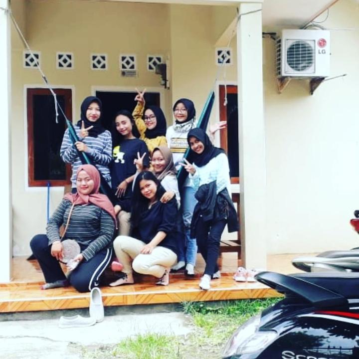 Hosté ubytování Fajar Home Stay Batukaras