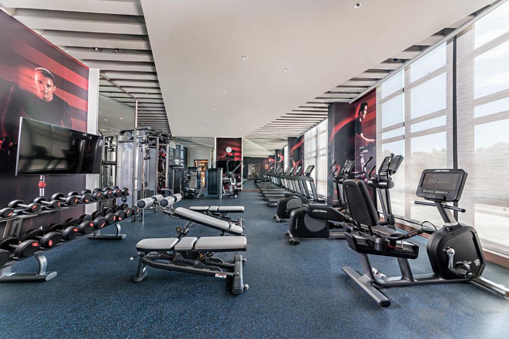 Fitness centrum a/nebo fitness zařízení v ubytování dusitD2 Davao