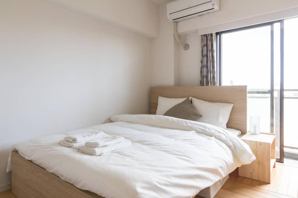 Dwell Urban 7D - One-Bedroom Apartment