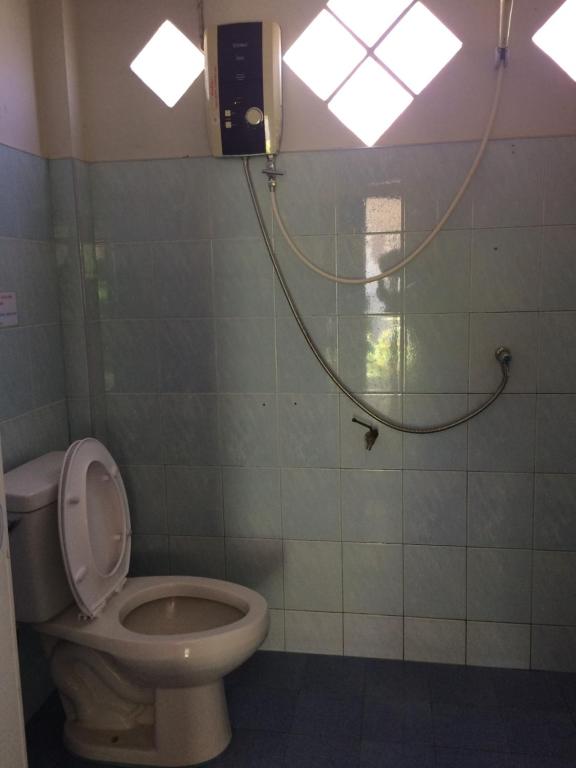 Namtok Bungalows - 3