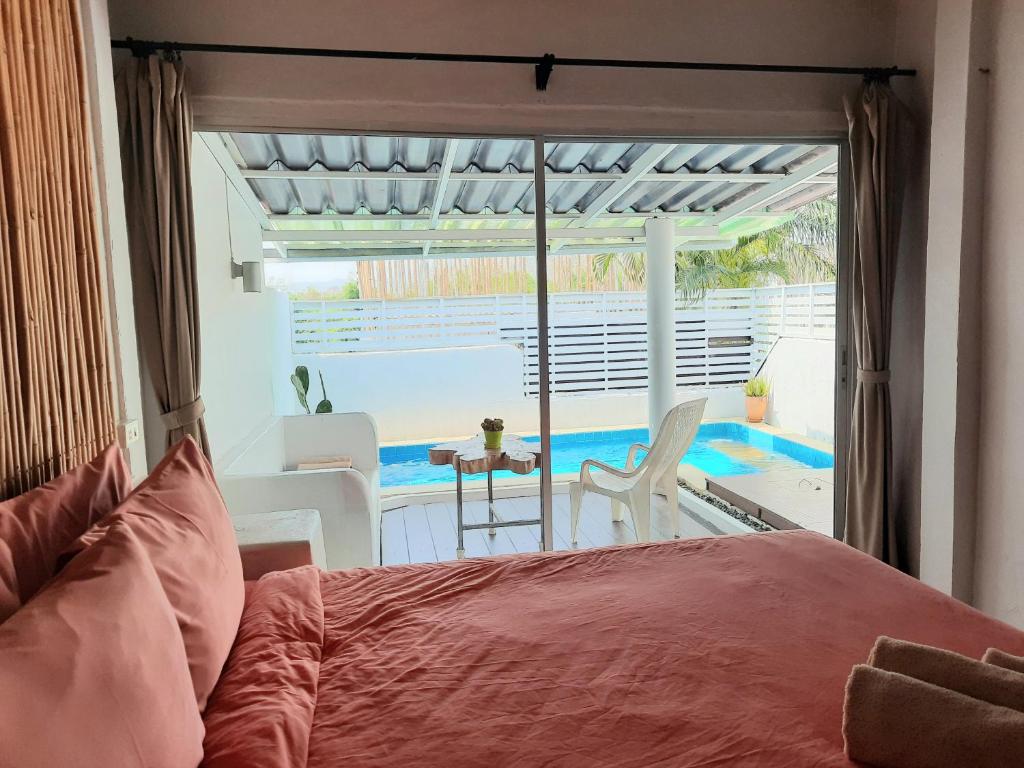 Chasorn Riverside Resort - Studio With Private Pool