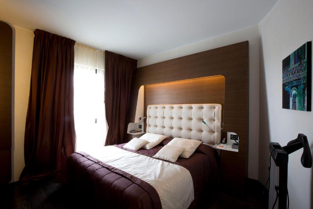 Palace Hotel Moderno - Housity