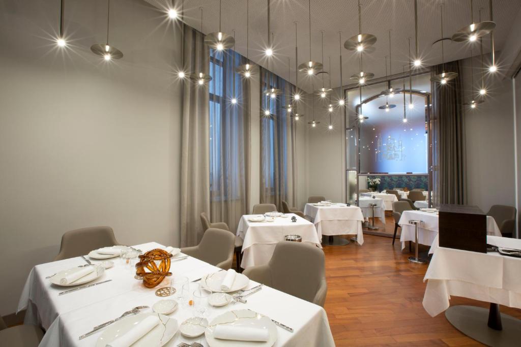 Restaurace v ubytování Palace Hotel Moderno