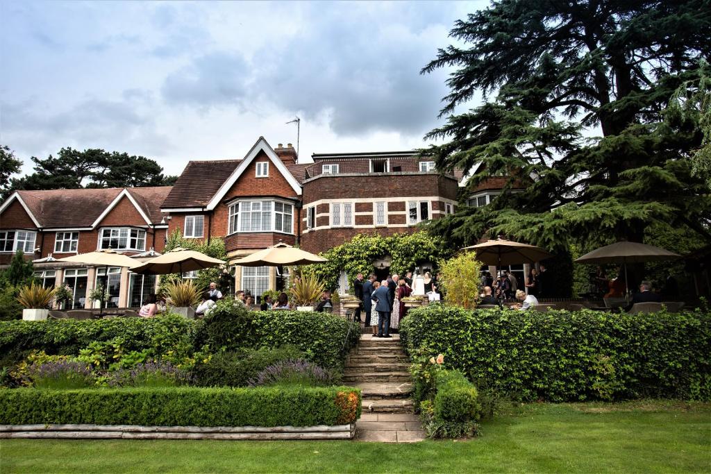 Nuthurst Grange Country House Hotel & Restaurant - Housity