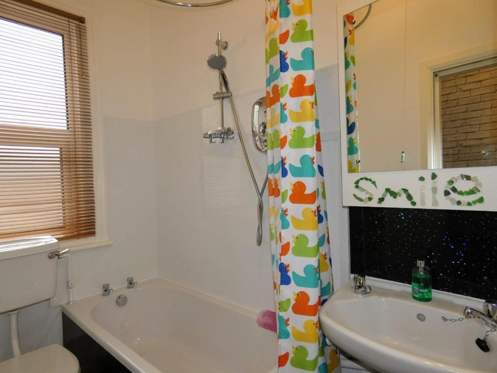 Rialto Holiday Apartments - Studio With Sofa Bed