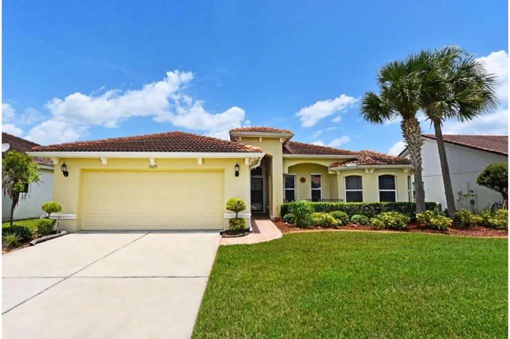 Four-Bedroom Pool Home Davenport, Davenport, Statele Unite ale Americii