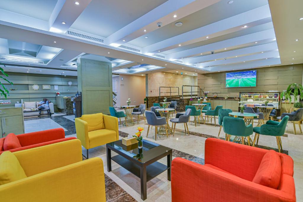 Imagen de la galería de VISTA HOTEL APARTMENTS DELUXE, en Dubái