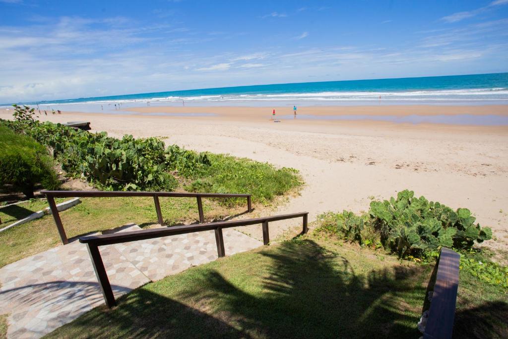  Casa com 3 quartos Piscina Privativa em condominio a beira mar