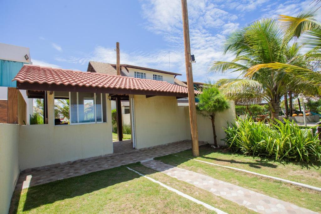  Casa com 3 quartos Piscina Privativa em condominio a beira mar