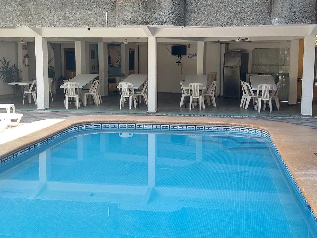 Piscina di Hotel Olimar o nelle vicinanze