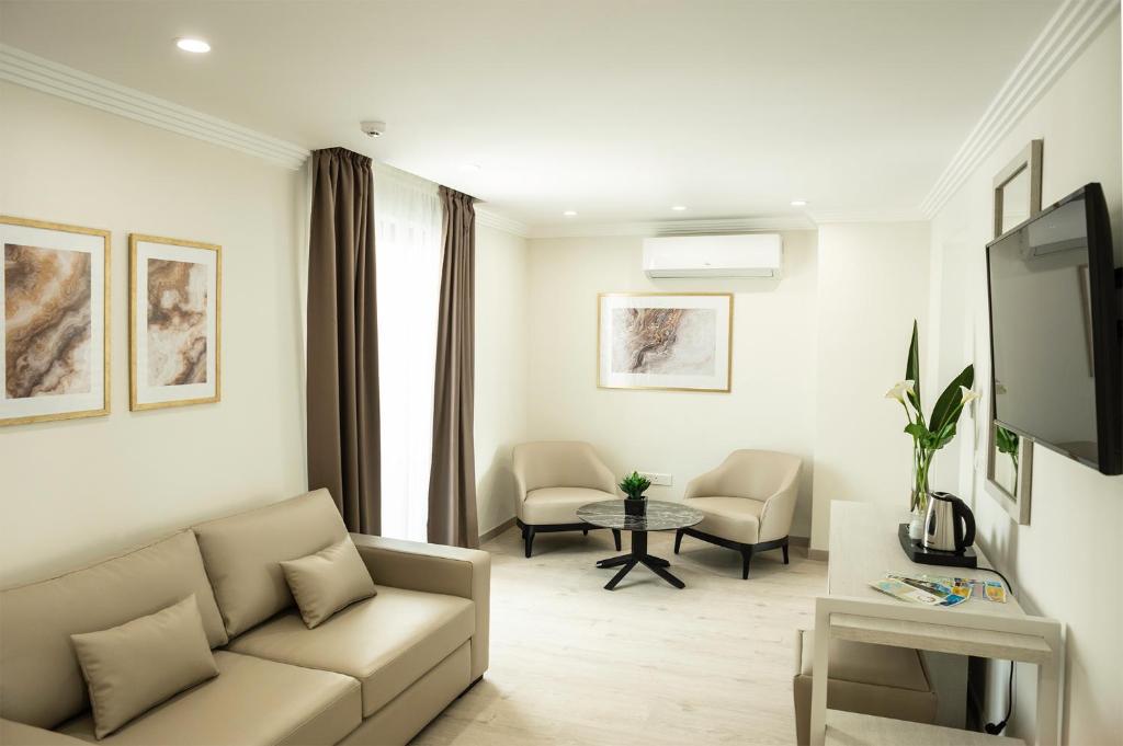 Posezení v ubytování Roseum Boutique Hotel