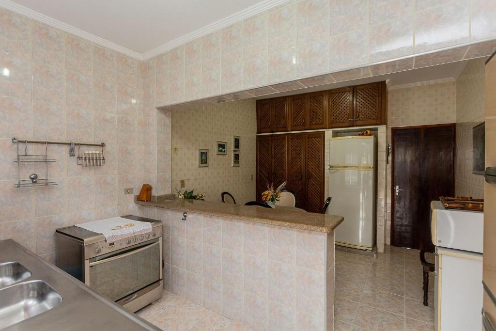  Casa com piscina em Caraguatatuba – Praia de Martim de Sá