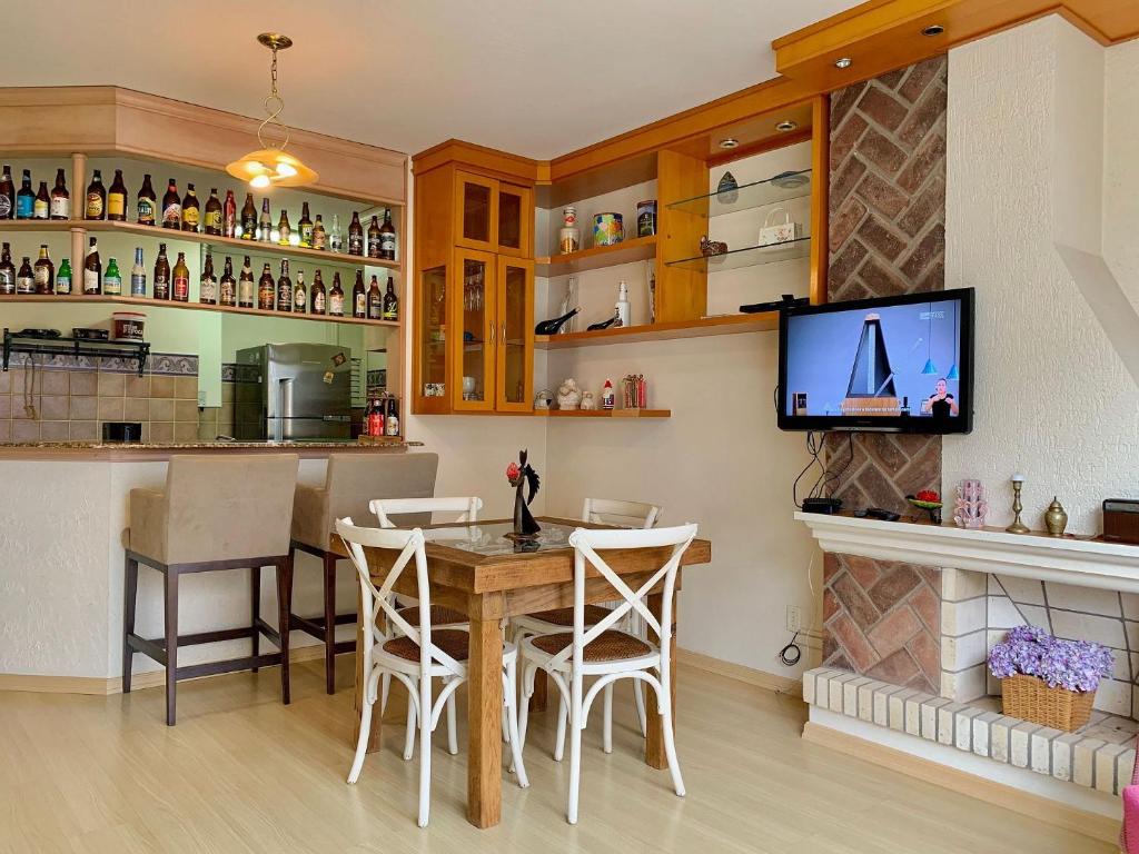  English Place 304 - Apartamento em Gramado 200 metros Rua Coberta