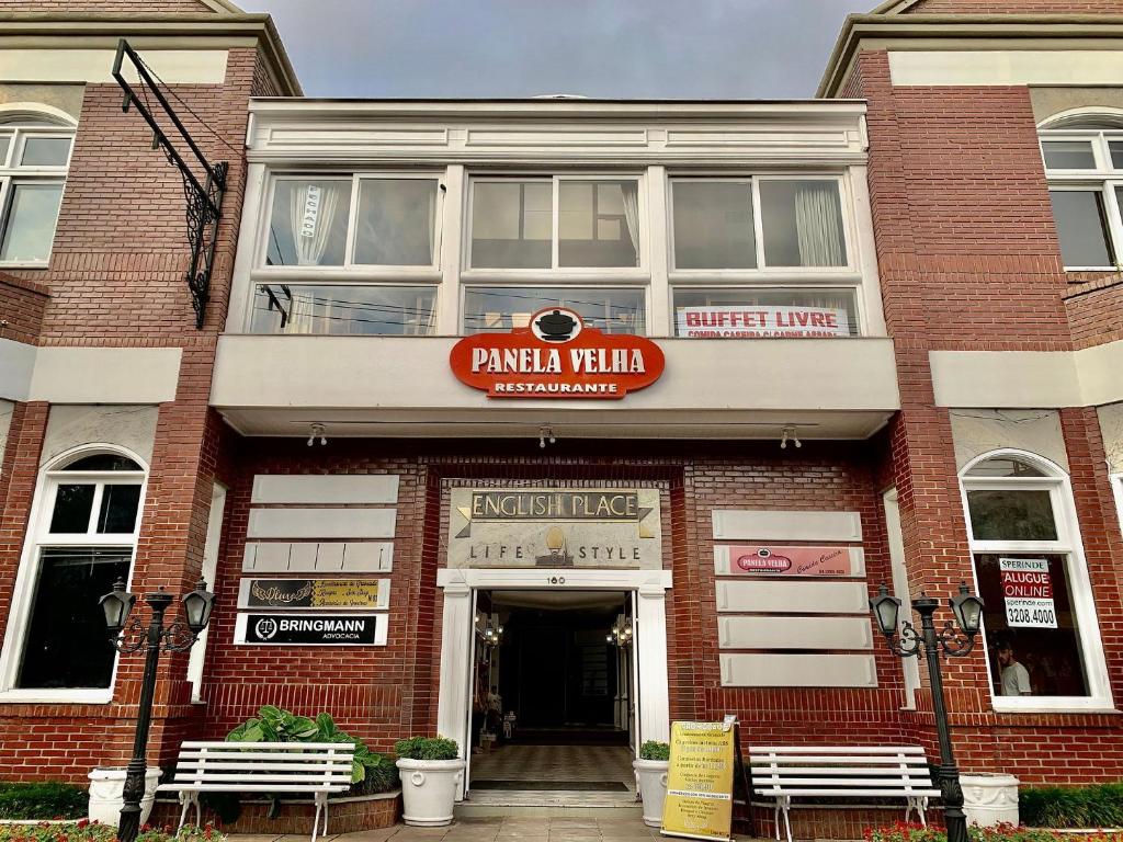  English Place 304 - Apartamento em Gramado 200 metros Rua Coberta