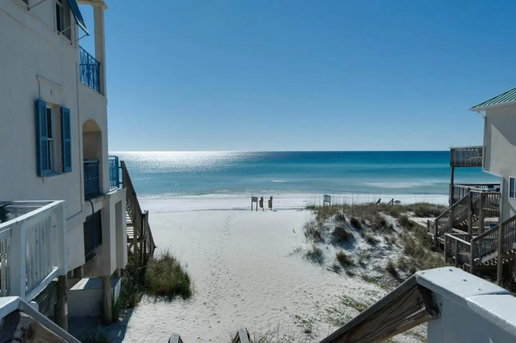 Emerald Waters Village: 2 the Beach, Destin (FL), United States
