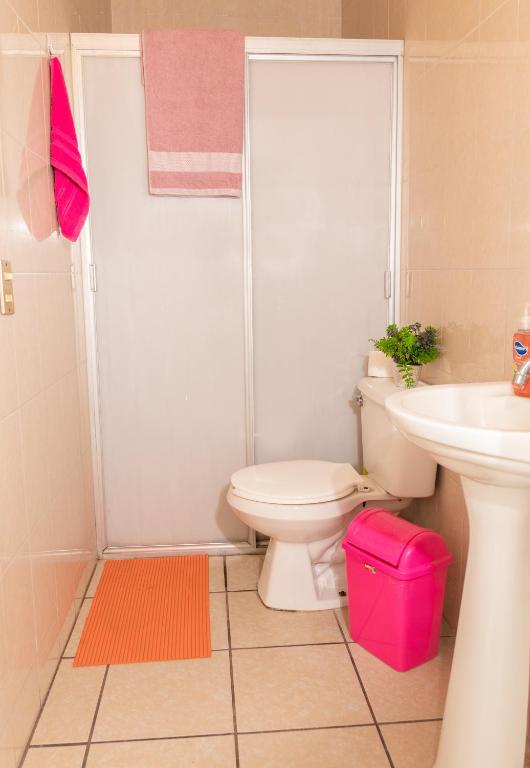 Koupelna v ubytování Hostal Casa Colores Adults Only