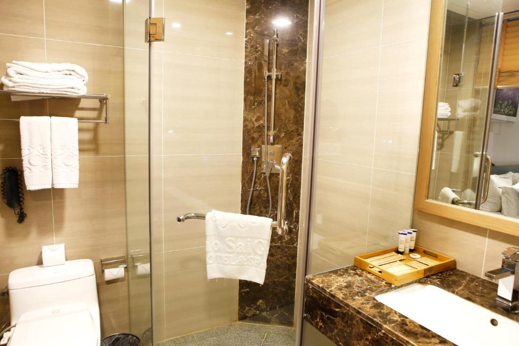 Koupelna v ubytování Ciao SaiGon Hotel & Spa