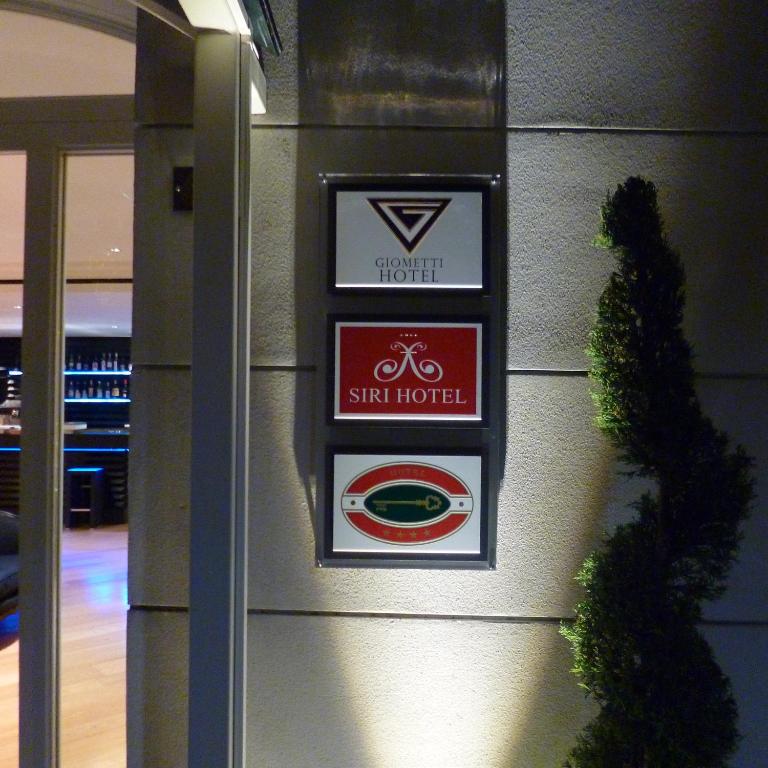 Certifikát, ocenenie alebo iný dokument vystavený v ubytovaní Siri Hotel