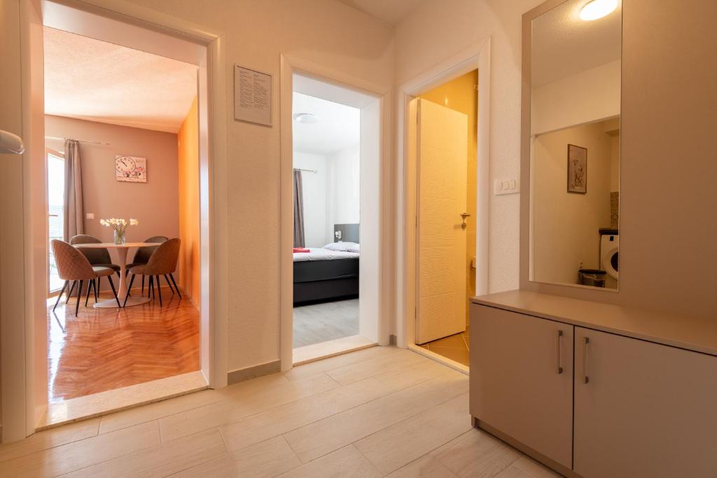 Fotografie z fotogalerie ubytování Apartments & rooms Leon v destinaci Neum