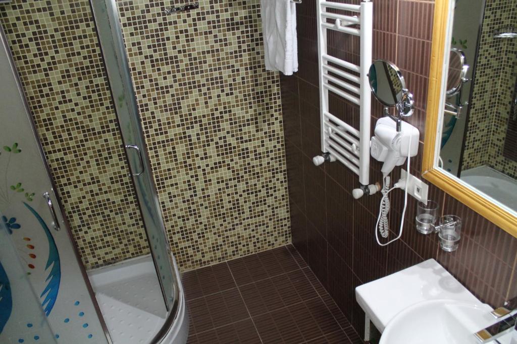Koupelna v ubytování Borjomi Palace Health & Spa Center