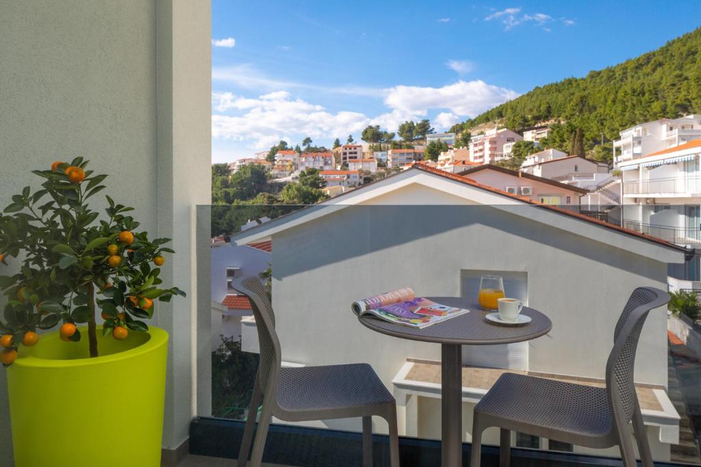 Nespecifikovaný výhled na hory nebo výhled na hory při pohledu z apartmánu