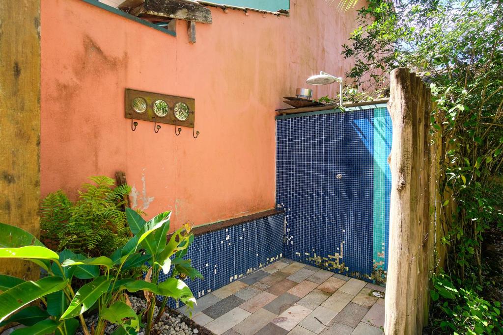  BH25 - CASA DE CINEMA A 30 METROS DA PRAIA!!!