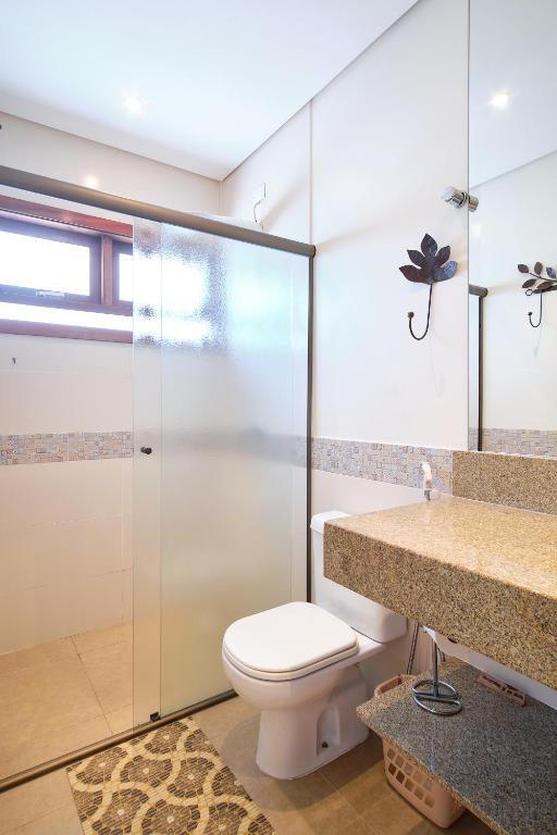  BH25 - CASA DE CINEMA A 30 METROS DA PRAIA!!!