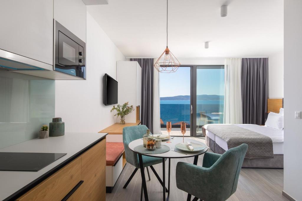 TV a/nebo společenská místnost v ubytování Fontevita Apartments