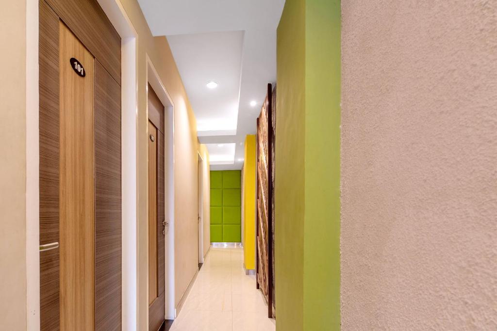 Fotografie z fotogalerie ubytování Super OYO Capital O 1121 Orienchi 2 v destinaci Jakarta
