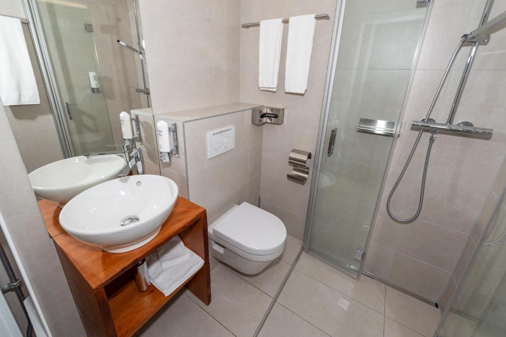 Hotel16 by Messe & Stadion Suisse in Minuten & Late Check-in - Resim 7