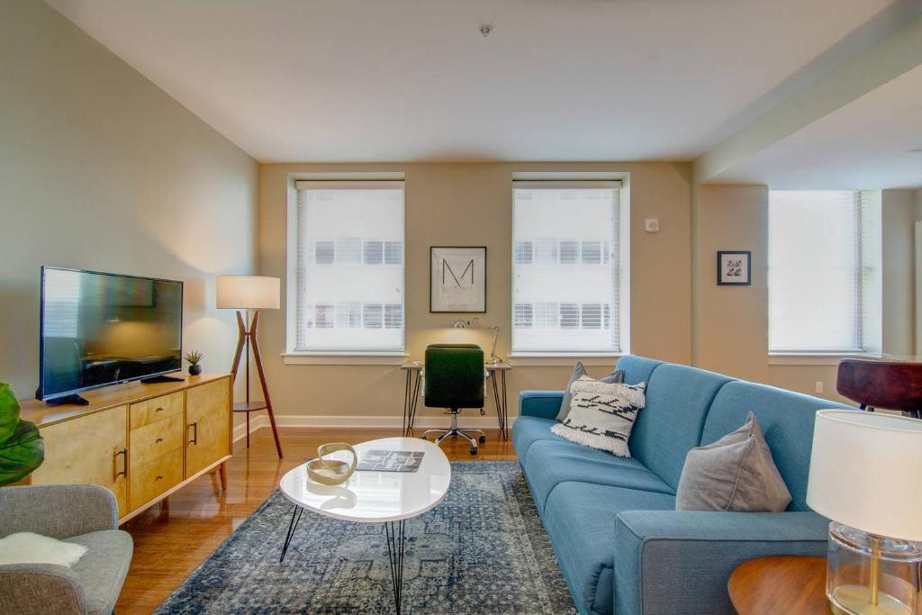 Et sittehjørne på Abode Memphis - Downtown Madison Ave