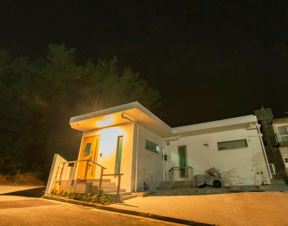 恩納 3ldk一軒家 長期滞在可能 海まで4分 多言語対応可能 Starry Sky Resort Okinawa 2021 年最新房價