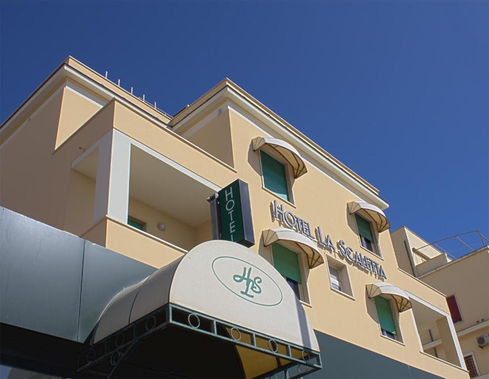 Budova, kde se hotel nachází