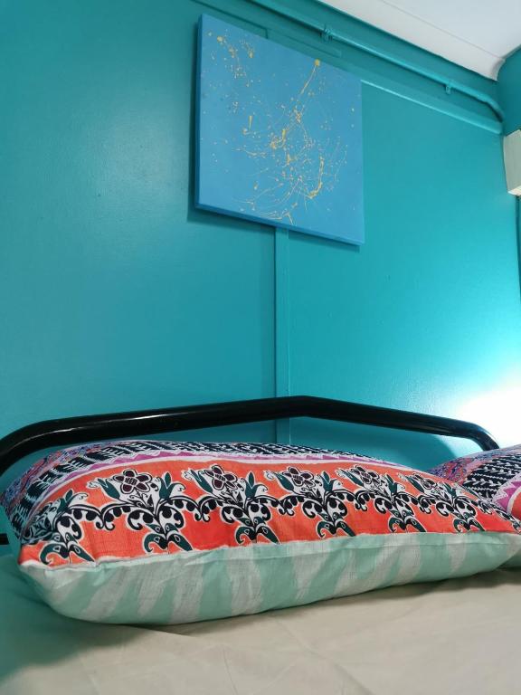 A bed or beds in a room at Darwin Hostel