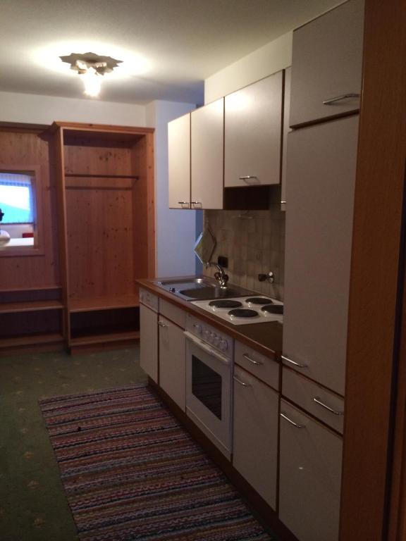 Kuchyň nebo kuchyňský kout v ubytování Hotel Garni Senn