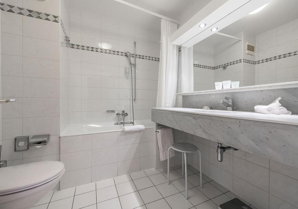 Koupelna v ubytování Hôtel des Bains de Saillon