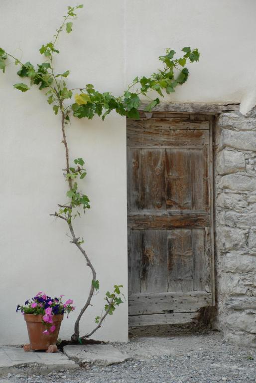 Fotografie z fotogalerie ubytování Maison Cimarron v destinaci Chateauroux-les-Alpes