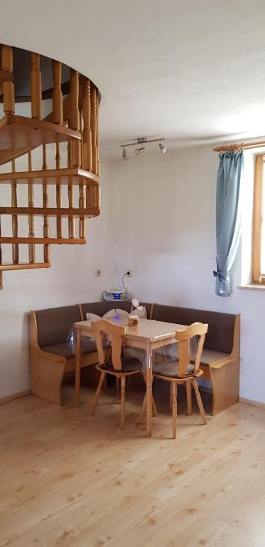 Posezení v ubytování Ferienwohnung Spachtholz