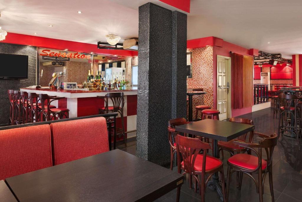 Howard Johnson by Wyndham Abu Dhabi Downtown - Resim 24