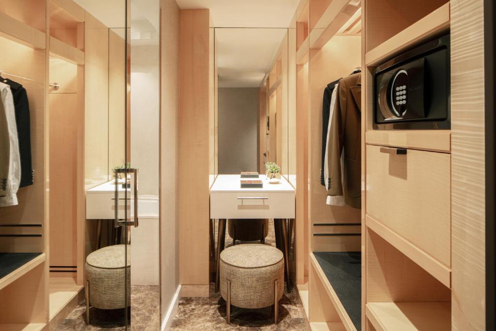 Four Seasons Hotel London at Park Lane - Resim 29