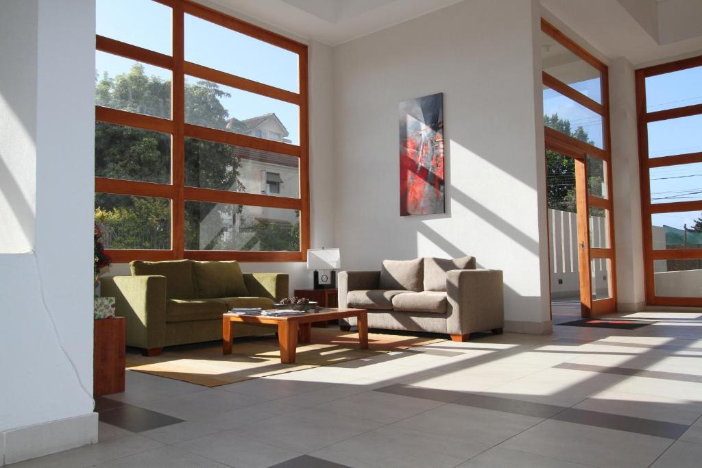 Istumisnurk majutusasutuses Alto Sporting Apartments